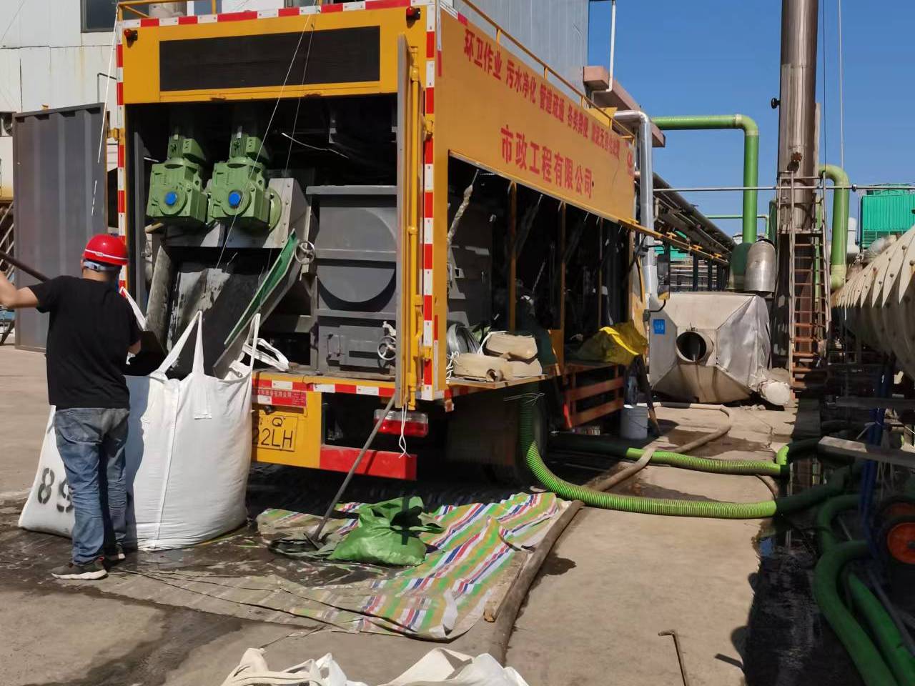 民权淤泥压干处理